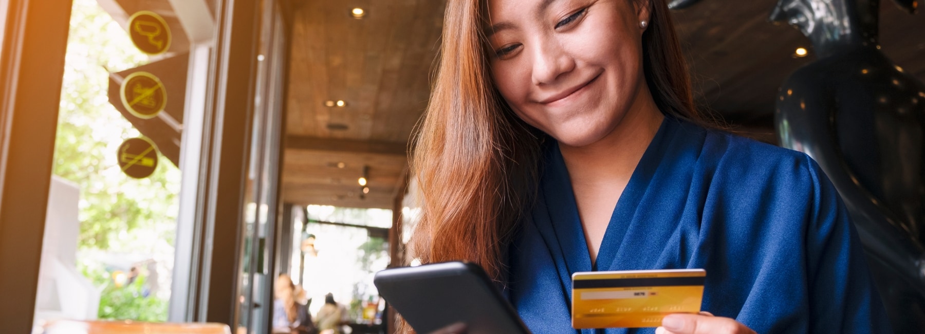 Banking Made Easy: 10 Checking Account Features